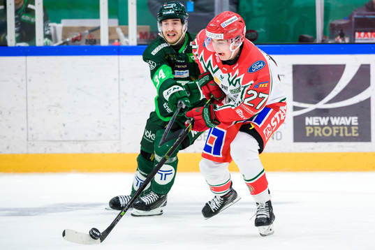 Färjestads Michael Lindqvist och Frölundas Jere Innala