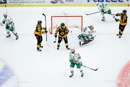 Skellefteås Pär Lindholm , Andreas Wingerli och Joakim