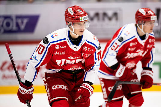 Timrås Robin Alvarez jublar
