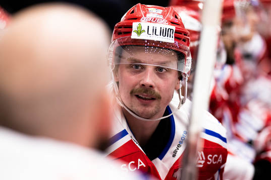 Timrås Jonathan Dahlén