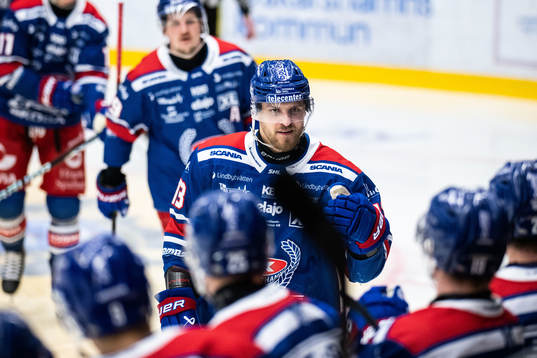 Oskarshamns Jiri Smejkal jublar