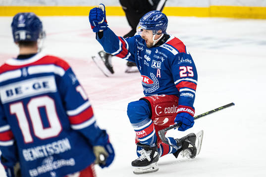 Oskarshamns Johannes Salmonsson jublar