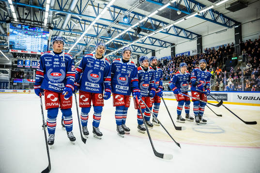 Oskarshamns spelare jublar