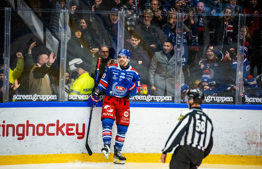 Oskarshamns Jiri Smejkal jublar