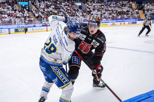 Leksands Justin Glenn Kloos och Örebros Milton Oscarson