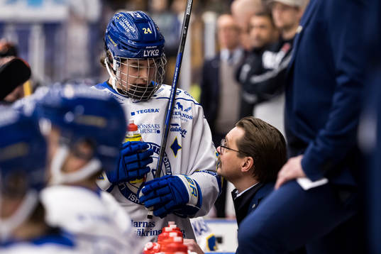 Leksands Felix Unger Sörum och Leksands tränare Björn