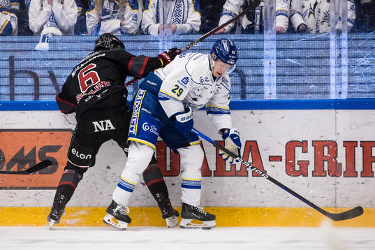 Örebros Filip Berglund och Leksands Emil Heineman