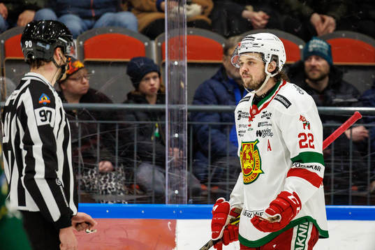 Moras Måns Carlsson reagerar