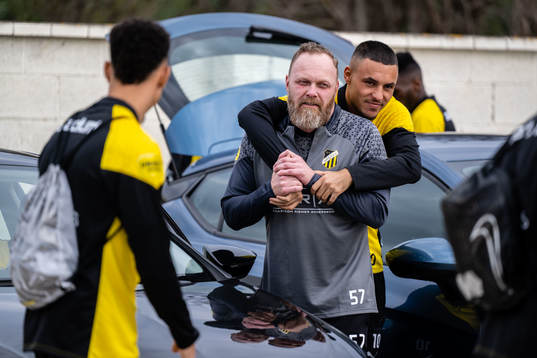 Fystränare Nicklas Möller och Ali Youssef