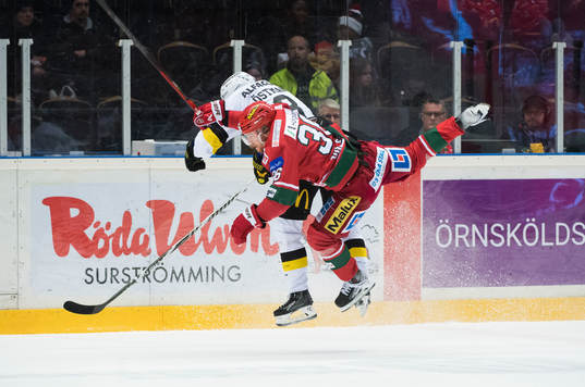 Västerås Ludvig Östman och Modos Sebastian Ohlsson