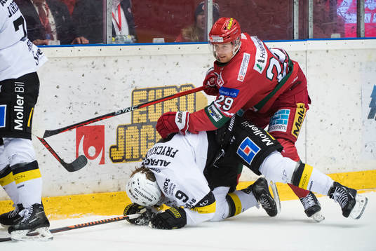 Västerås Mikael Frycklund och Modos Mikkel Aagaard