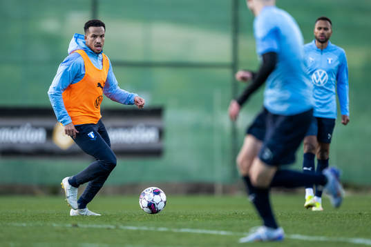 Martin Olsson