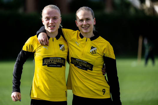 Bläddra bland fler bilder av Fotboll, Damallsvenskan, Häcken, Träningsläger 