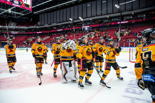 Luleås spelare jublar