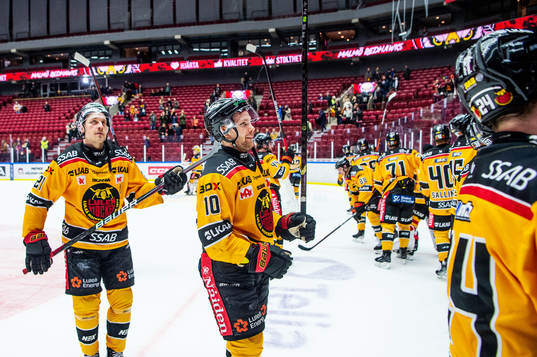 Luleås spelare jublar