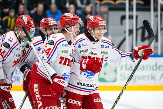 Timrås Joonas Lyytinen jublar