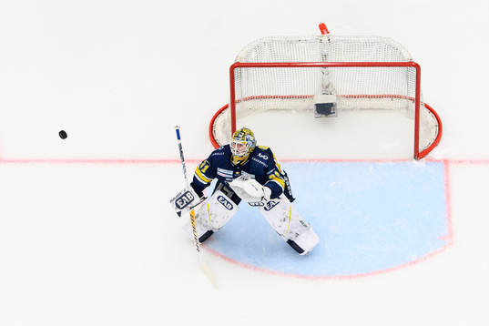 HV71s målvakt Joni Ortio