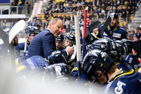 HV71s tränare Johan Lindbom