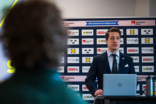 Sam Hallam, Head Coach of Sweden’s national Ice Hockey