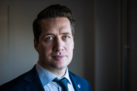 Sam Hallam, Head Coach of Sweden’s national Ice Hockey