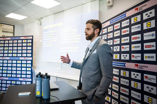 Ulf Lundberg, Head Coach of Sweden’s women national Ice