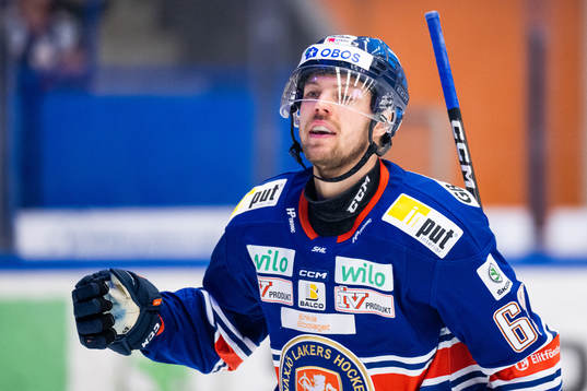 Växjös Manuel Ågren jublar