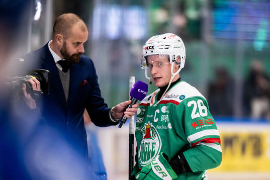 Sanny Lindström, Cmore intervjuar Rögles Anton Bengtsson