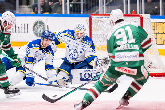 Rögles Adam Tambellini oroar mot Leksands Jon Knuts och