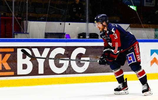Linköpings Linus Hultström jublar