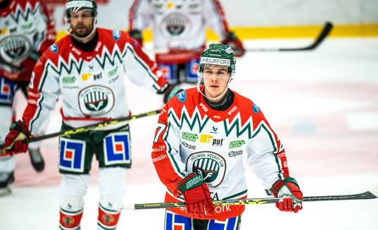 Frölundas Jere Innala jublar