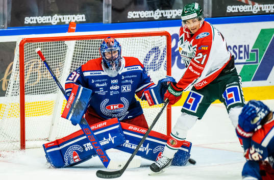 Oskarshamns målvakt Tim Juel och Frölundas Loui Eriksson