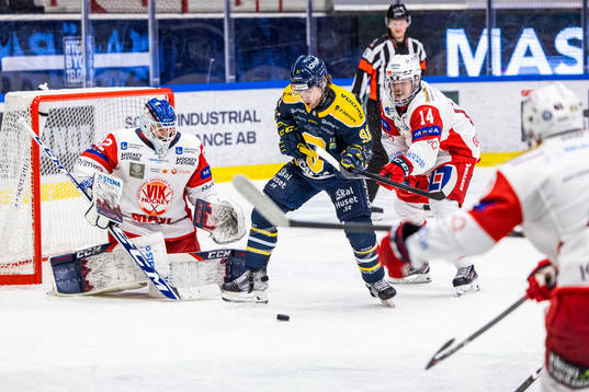 Västerviks målvakt Edvin Olofsson och Erik Gustafsson