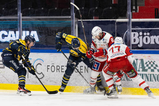 Södertäljes Albin Carlson och Emil Alba  mot Västerviks