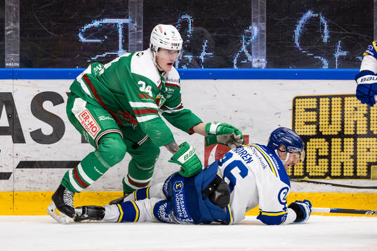 Rögles Adam Edström och Leksands Patrik Noren