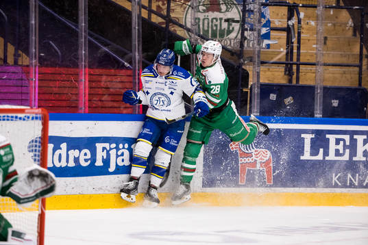 Leksands Patrik Zackrisson och Rögles Anton Bengtsson