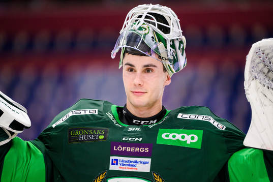 Färjestads målvakt Matthew Tomkins jublar