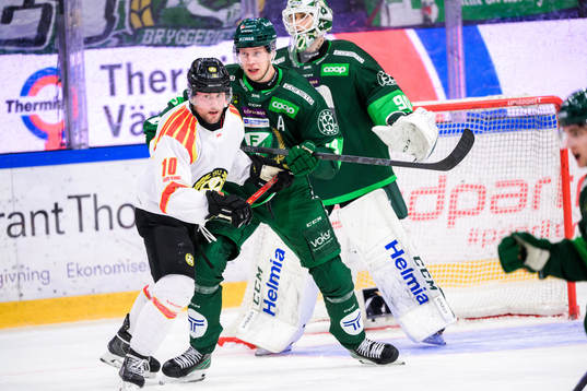 Brynäs Johan Larsson och Färjestads Victor Ejdsell
