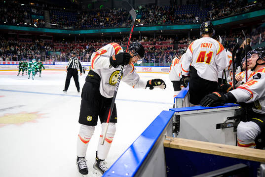 Brynäs Oscar Eklind deppar