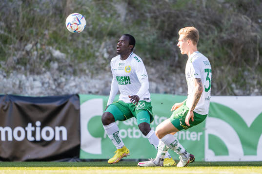 Saidou Alioum and Fredrik Hammar of Hammarby