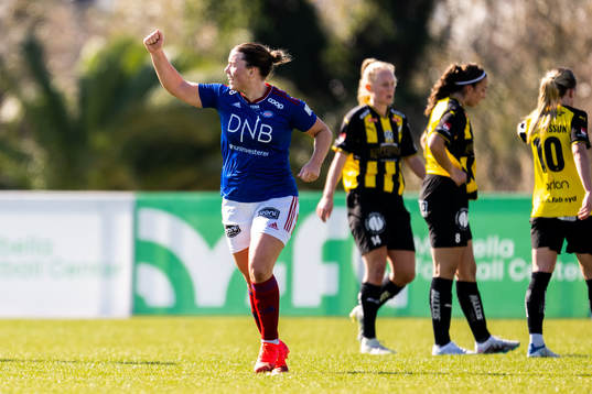 Vålerengas Ingibjörg Sigurdardottir jublar