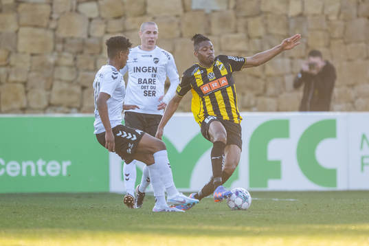 Odds Faniel Temesgen Tewelde och Häckens Franklin Degaulle
