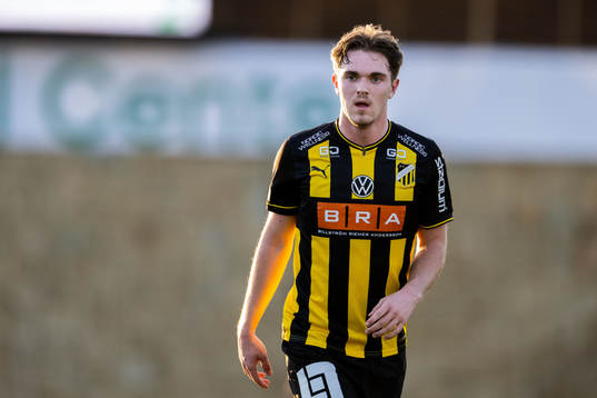 Häckens Charlie Axede