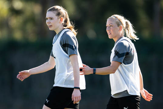 Bea Sprung och Mia Persson