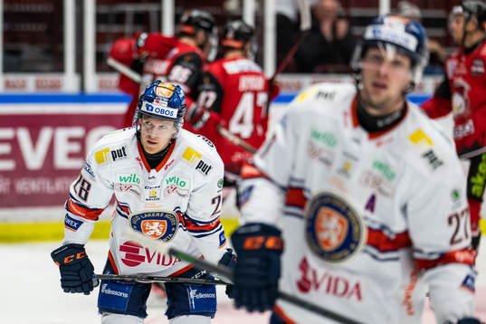 Växjös Hugo Gustafsson deppar