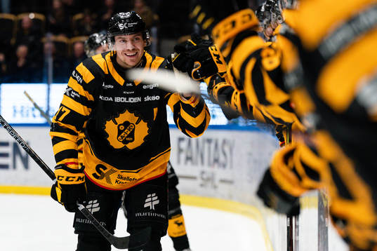 Skellefteås Pär Lindholm jublar
