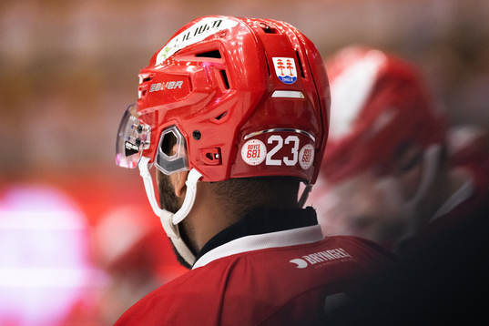 Klistermärke som hyllar Timrås Jeremy Boyce-Rotevall som
