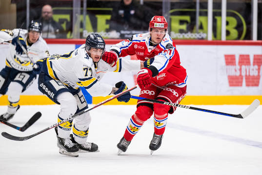 HV71s Herman Hansson och Timrås Axel Rindell