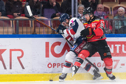 Linköpings Ty Rattie och Luleås Oscar Engsund
