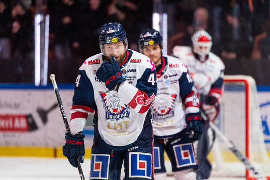 Linköpings Jonas Junland deppar