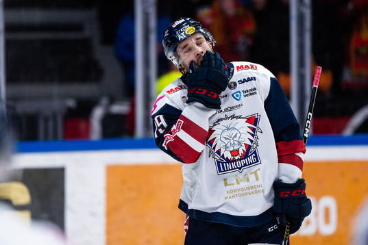 Linköpings Patrick Russell deppar